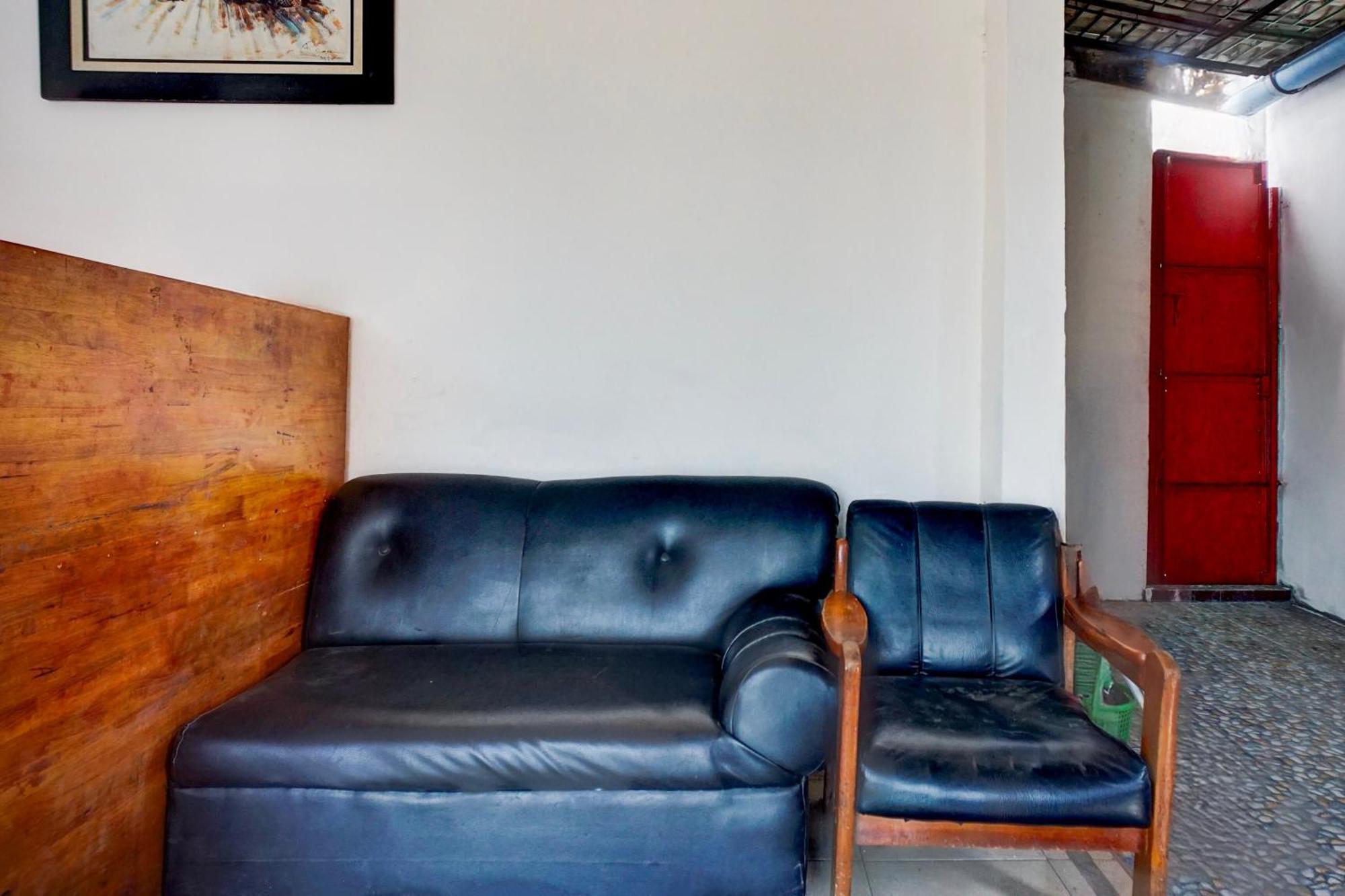 Hotel O Medan City Center Near Plaza Medan Fair Экстерьер фото